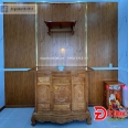 trang-tri-phong-tho-go-tu-nhien-tu-tho-go-do-tam-da-ket-hop-ban-tho-quan-am-va-ban-tho-ong-dia