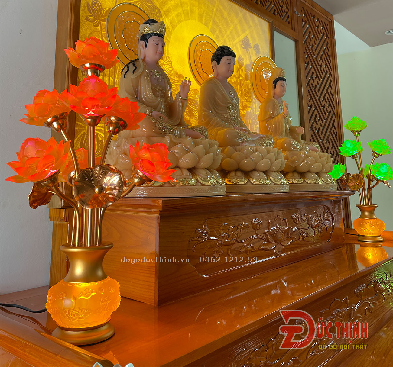 Án gian thờ gỗ sồi tam cấp