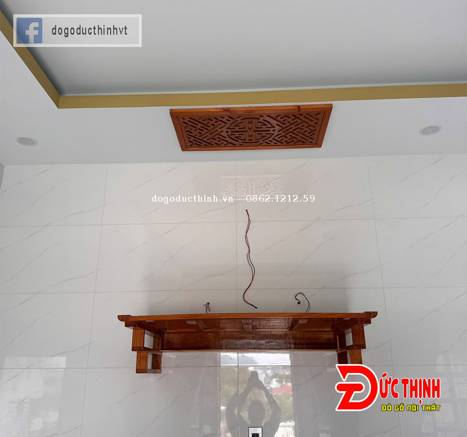 Bàn Thờ Quan Âm Treo Tường Gỗ đỏ - Mẫu Trơn (Đủ Kích Thước)