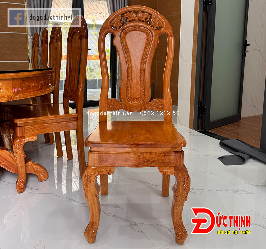 Bàn ăn gỗ đỏ - Oval - 10 ghế tựa đào