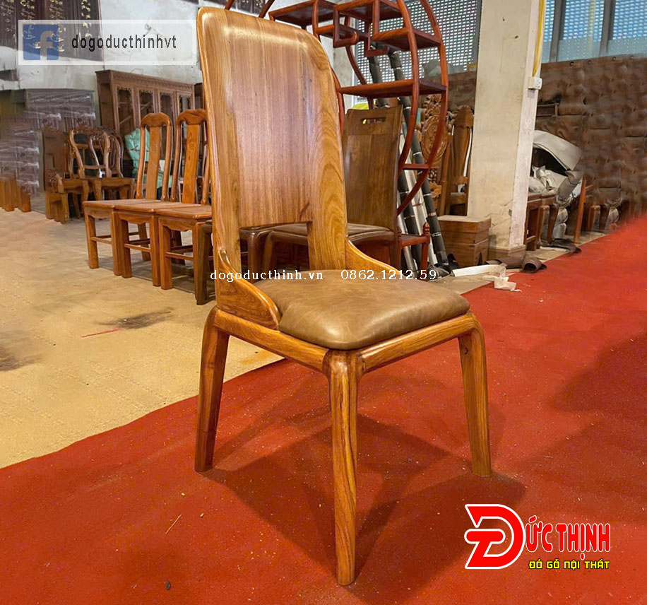 Bàn Ăn Gỗ Đỏ Chân Chữ U – Ghế Trơn Cong Có Đệm Da Bò Cao Cấp