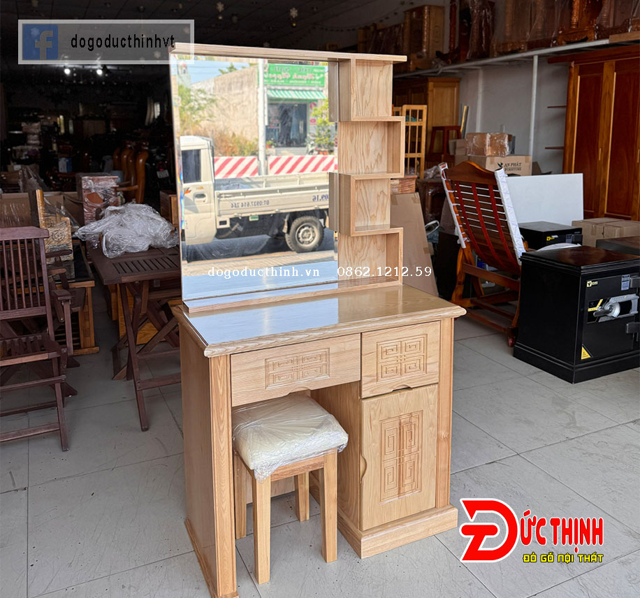 Bàn Phấn Gỗ Sồi Nga Mẫu Vuông 80cm