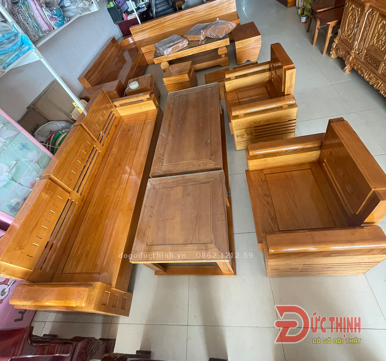 Top 10 mẫu bàn ghế sofa gỗ Sồi Nga ưa chuộng tại Vũng Tàu 2025