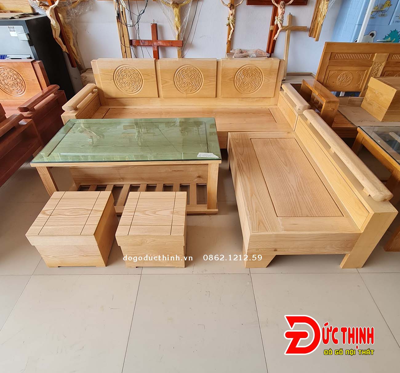 Top 10 mẫu bàn ghế sofa gỗ Sồi Nga ưa chuộng tại Vũng Tàu 2025