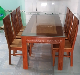 ban-an-cam-xe-mat-go-vuong-6-ghe