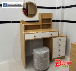 ban-trang-diem-go-mdf-hien-dai-tron-bo-ban-ghe-guong