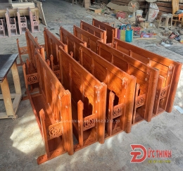 ban-tho-quan-am-treo-tuong-go-huong-da-mau-tron-du-kich-thuoc