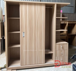 tu-ao-go-mdf-canh-truot-co-ke-trang-tri