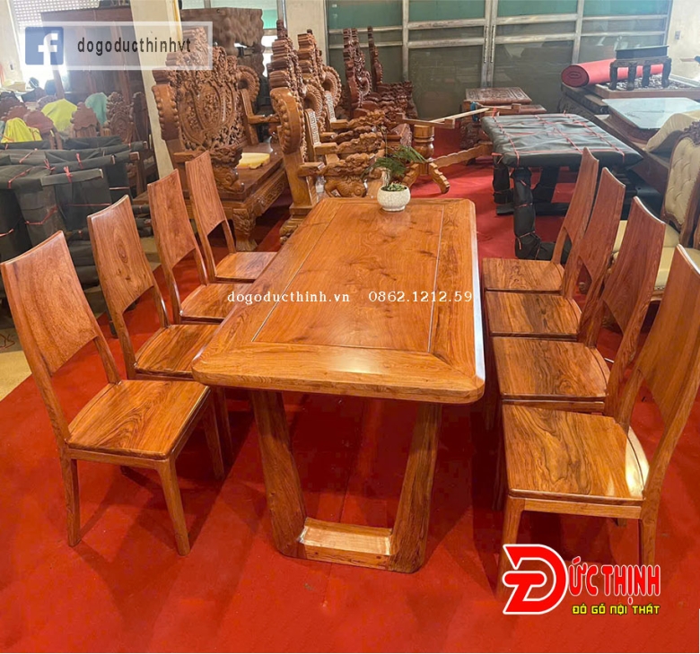 Bàn ăn gỗ đỏ chân chữ U - ghế mẫu trơn hiện đại