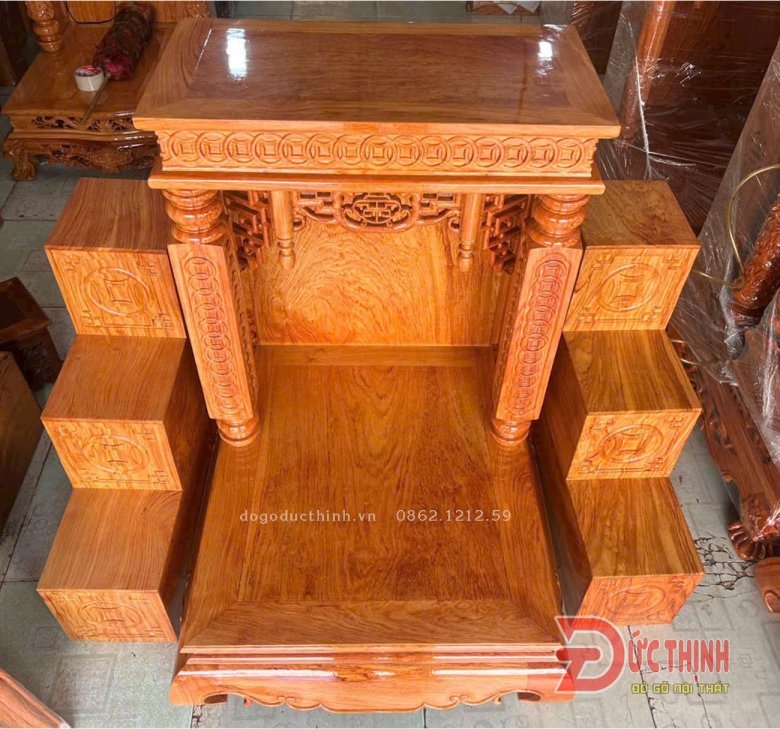 Bàn thờ Ông Địa - Thần Tài gỗ hương đá - có bậc tam cấp