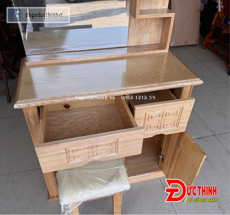 Bàn phấn gỗ sồi Nga mẫu vuông 80cm