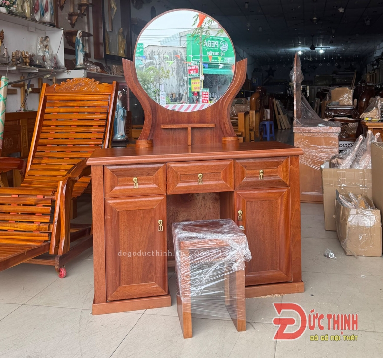 Bàn trang điểm gỗ xoan  1m - gương tròn