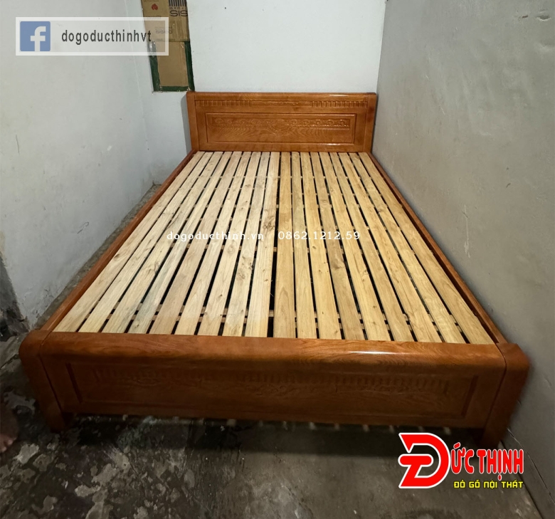 Giường gỗ sồi sơn màu - các mẫu