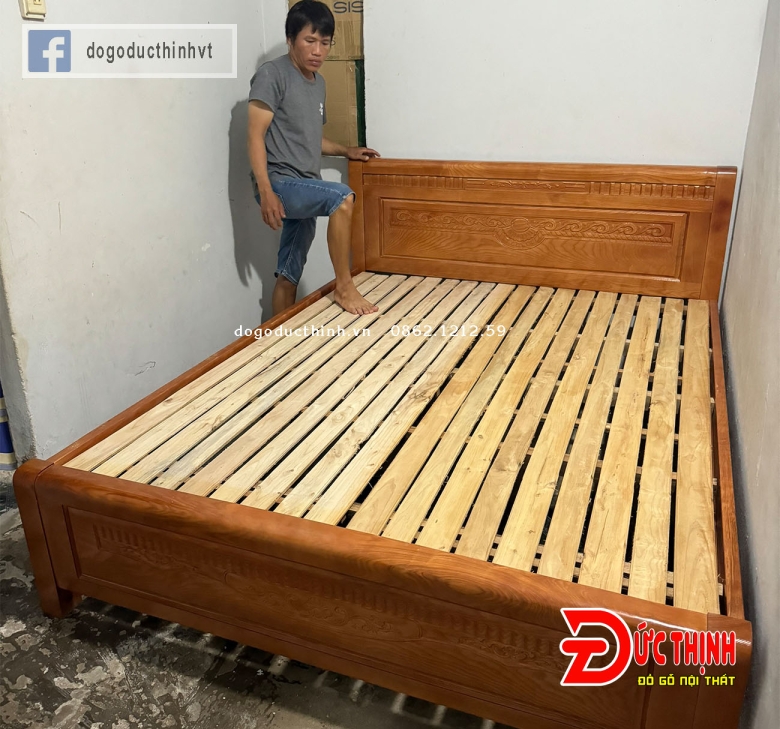Giường gỗ sồi sơn màu - các mẫu
