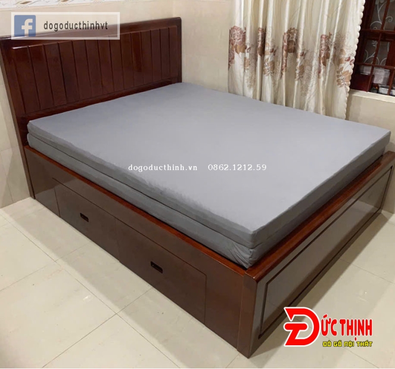 Giường ngủ gỗ sồi Nga mẫu trơn hiện đại - màu nâu cánh gián bóng gương