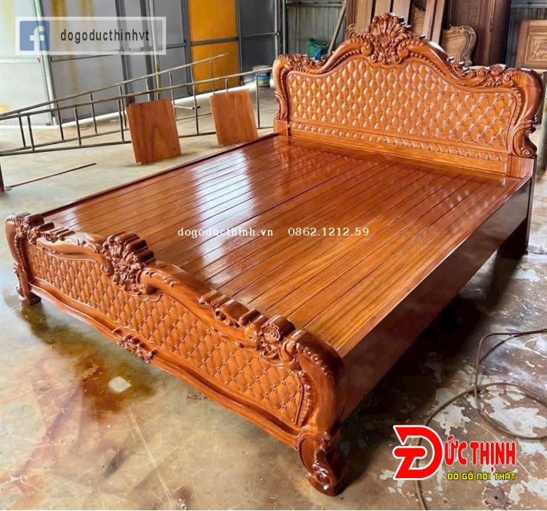 Giường ngủ gỗ lát - mẫu Louis Hoàng Gia 