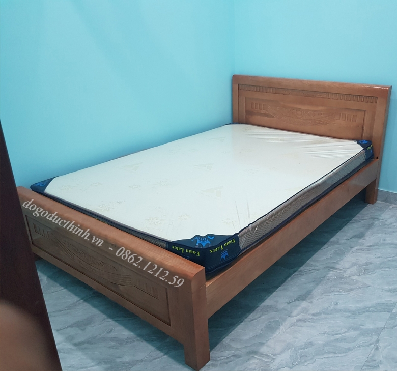 Giường gỗ sồi màu - 140cm