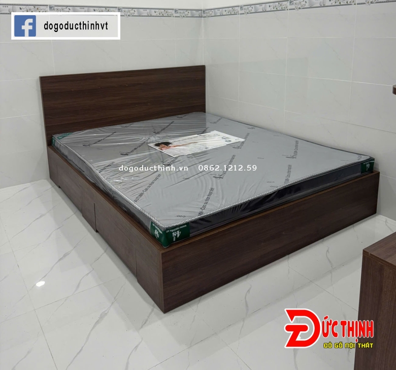 Giường ngủ gỗ MDF hiện đại - màu gỗ óc chó - có ngăn kéo