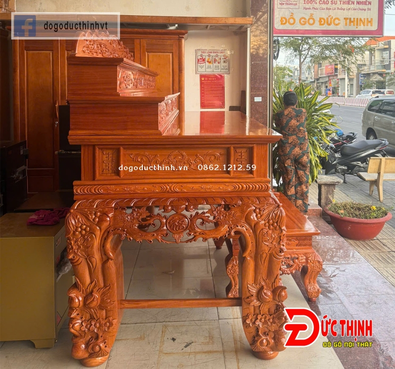 SẬP THỜ GỖ ĐỎ - MẪU MAI ĐIỂU - TAM CẤP - CHÂN 24CM