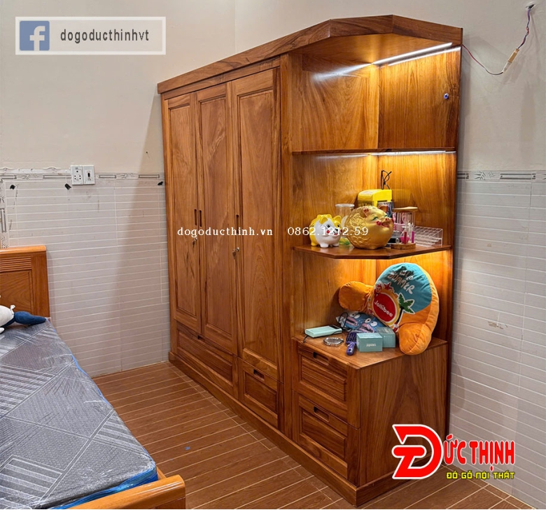 Tủ quần áo gỗ đỏ tự nhiên có kệ trang trí - 3 cánh hiện đại
