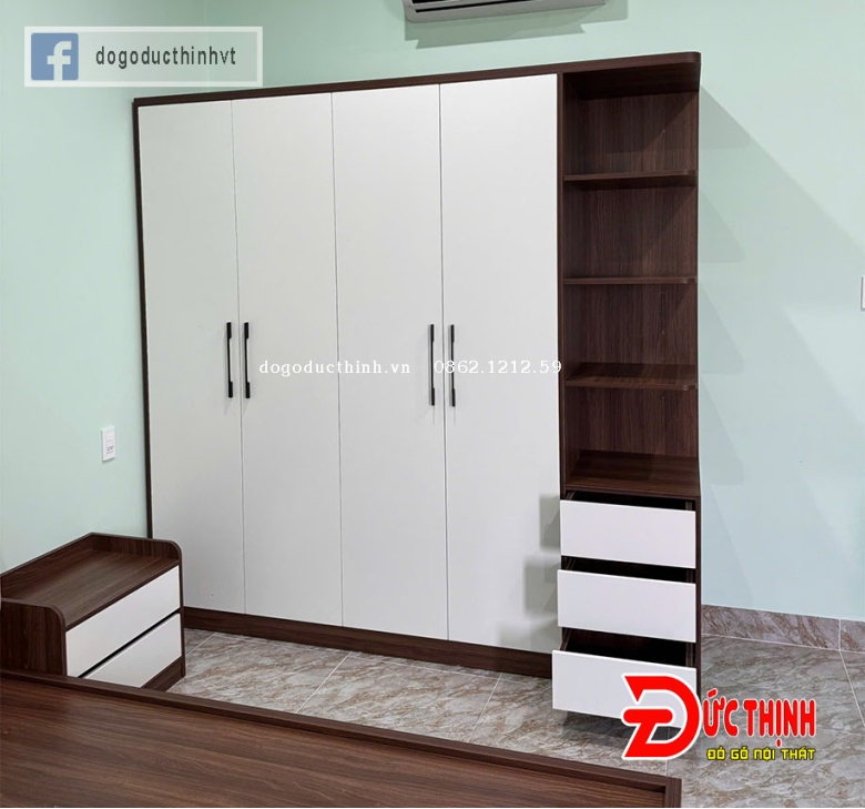 TỦ QUẦN ÁO GỖ CÔNG NGHIỆP 4 CÁNH MỞ – CÓ KỆ TRANG TRÍ – GỖ ÓC CHÓ PHỐI CÁNH TRẮNG