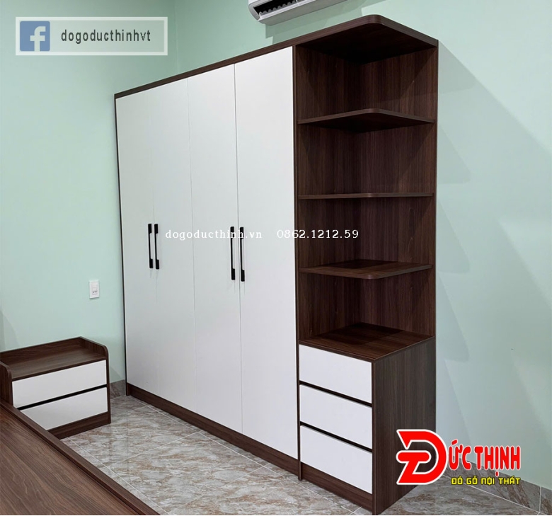 TỦ QUẦN ÁO GỖ CÔNG NGHIỆP 4 CÁNH MỞ – CÓ KỆ TRANG TRÍ – GỖ ÓC CHÓ PHỐI CÁNH TRẮNG