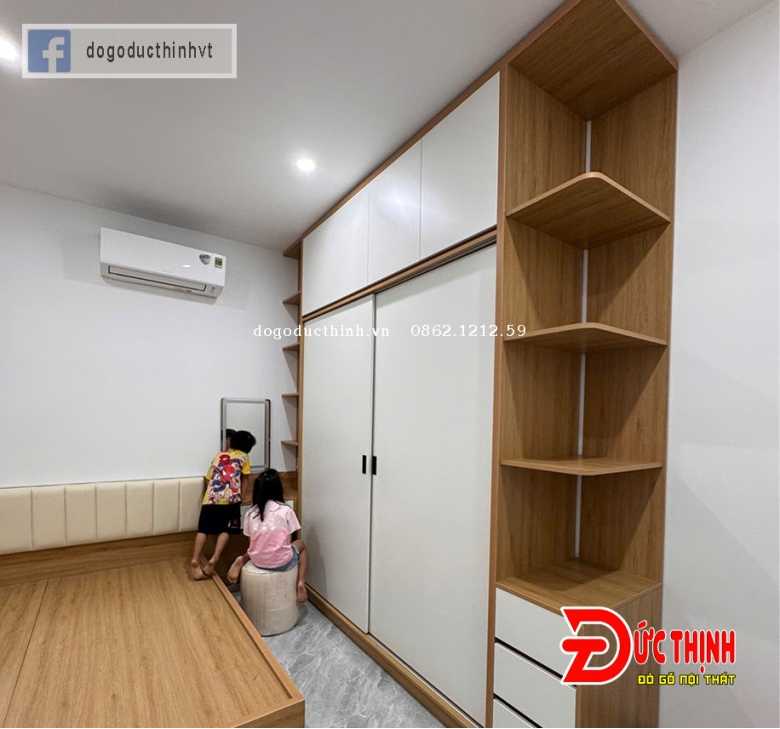 Combo phòng ngủ gỗ MDF tone màu vân gỗ kết hợp màu trắng đèn led