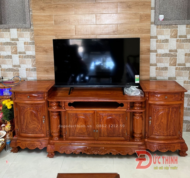 CỐP TIVI GỖ HƯƠNG ĐÁ MẪU LÕM 2M4
